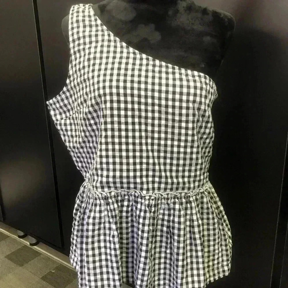 Crown & Ivy one shoulder top – peplum waist black & white gingham prime- size 14 - Picture 2 of 8